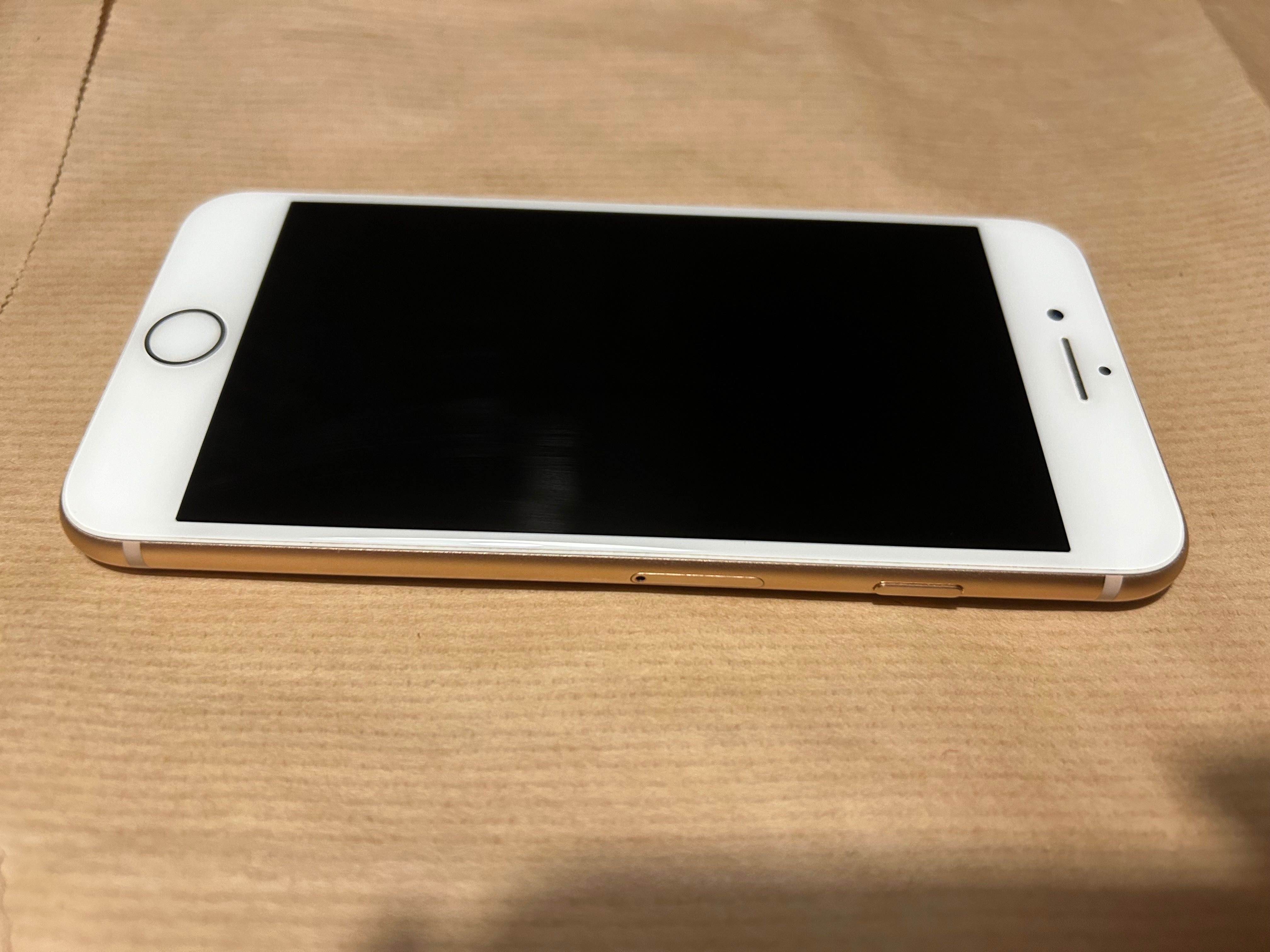 iPhone 8 64 GB na sprzedaż