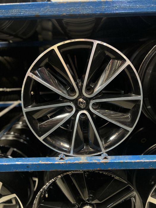 *Komplet alufelg 5x114.3 17” renault nissan dachia suzuki toyota honda