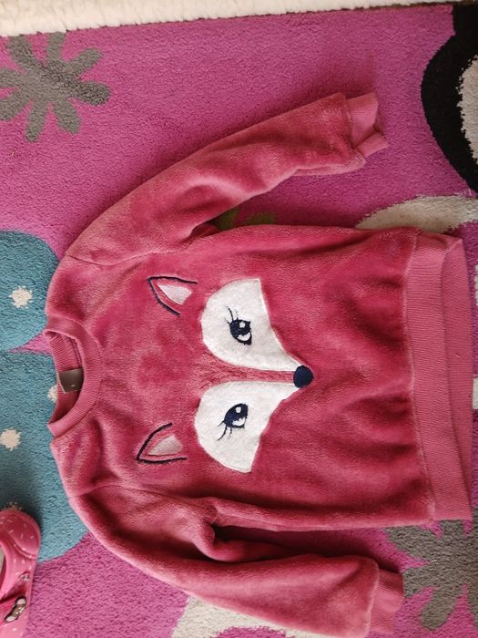 Bluza w rozmiarze 104