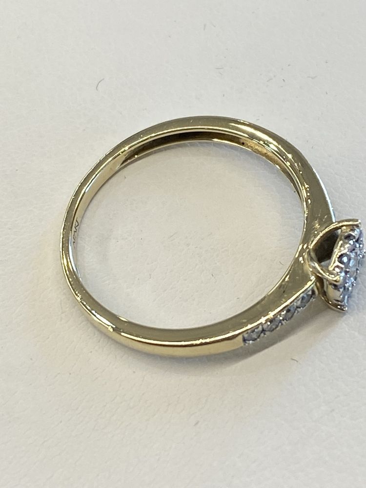 APART złoty pierścionek z brylantami - 0,21 ct - próba 585
