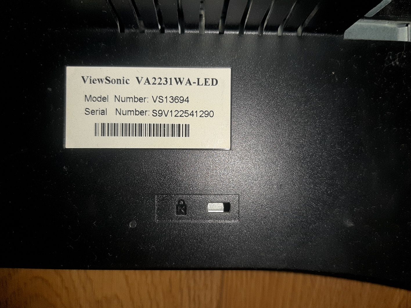 Монітор 22" ViewSonic VA2231wa-LED