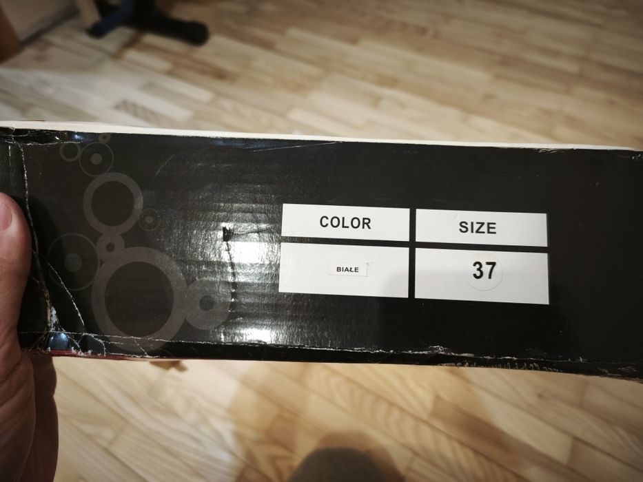 Ковзани жіночі білі 37 розмір