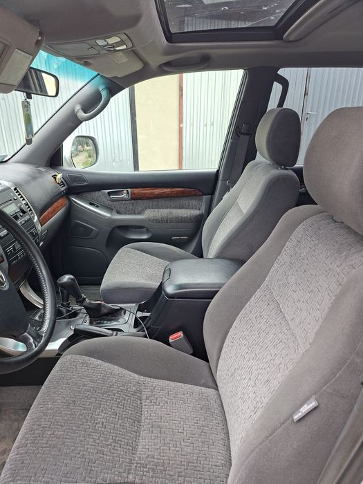 Toyota Land Cruiser 4-D4, Salon Polska, zamiana