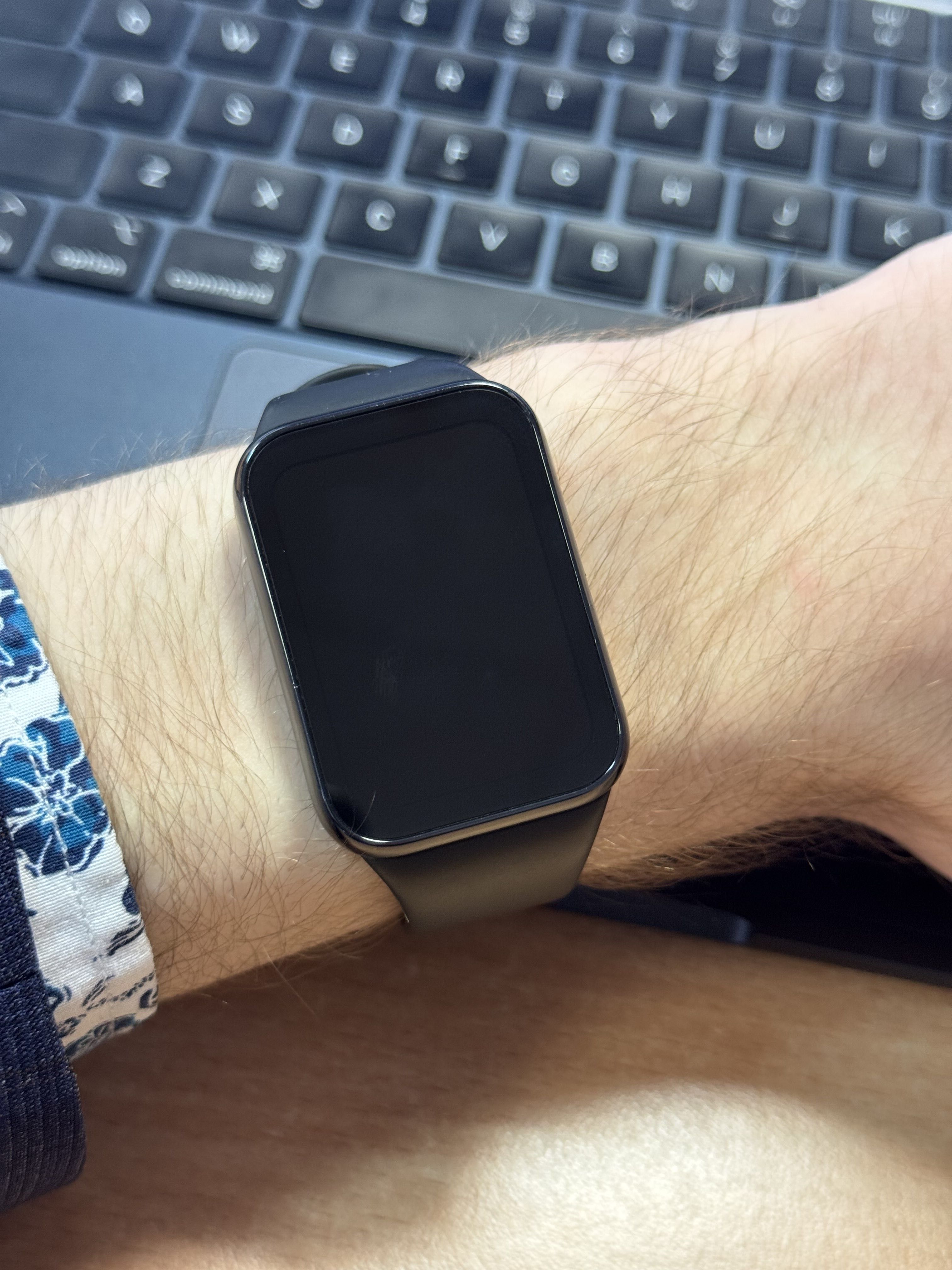 Xiaomi Mi Band 8 Pro - Smartband w Idealnym Stanie