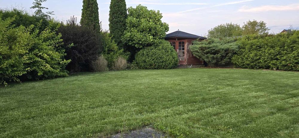 Dom wolnostojący z garażem sprzedam lub zamienię.