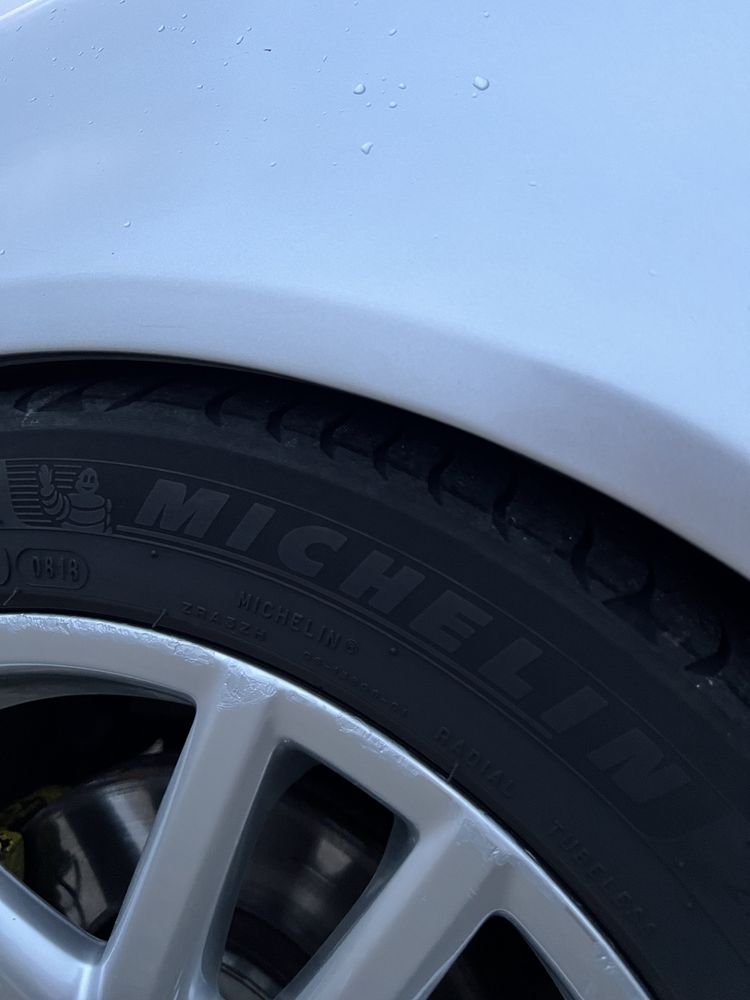 Komplet kół 225/45 R17 5x100 VW skoda Audi