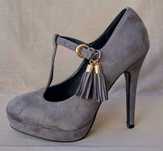 Sapatos salto alto