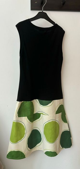 Vestido preto e verde