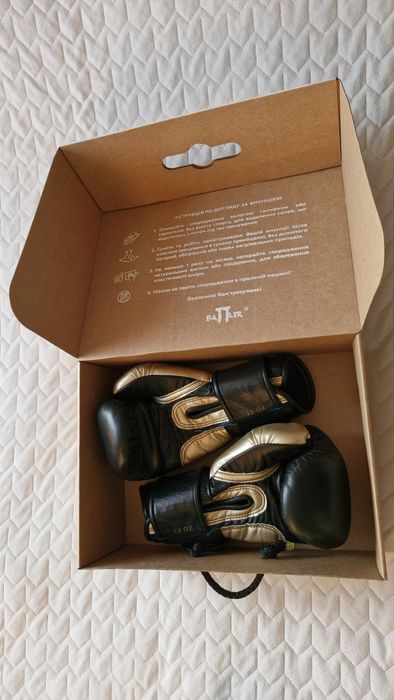 Шкіряні боксерські рукавички Battler Sport 12 oz
