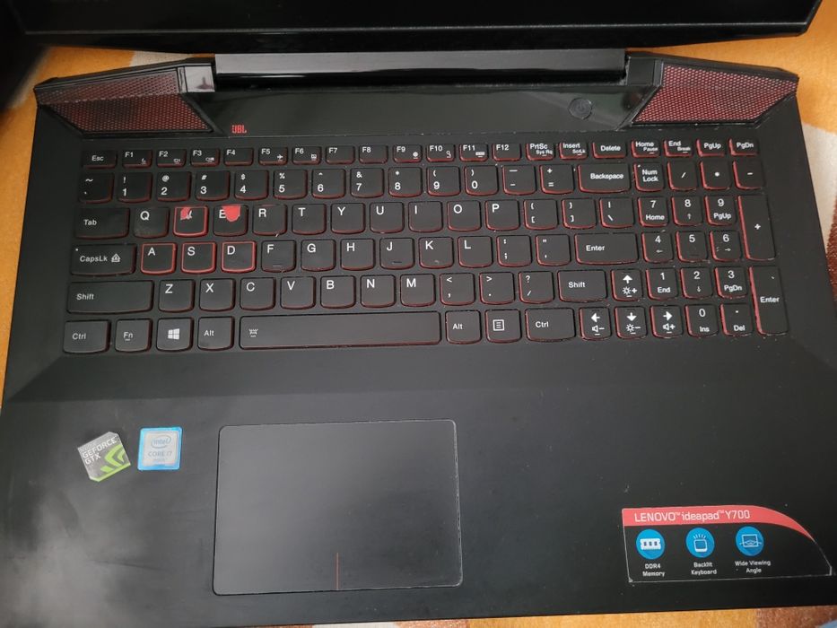 Laptop Lenovo ideapad Y700