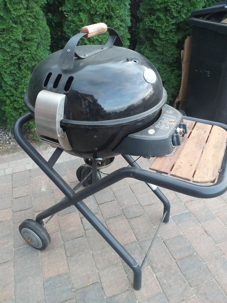 Grill gazowy Ascona 570