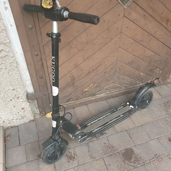 Sprzedam Uszkodzoną Hulajnogę Kirin kugoo
