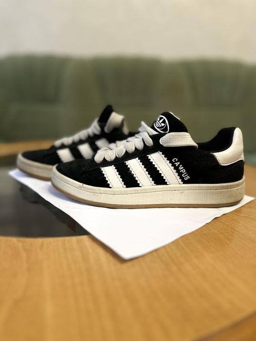 Кросівки adidas campus