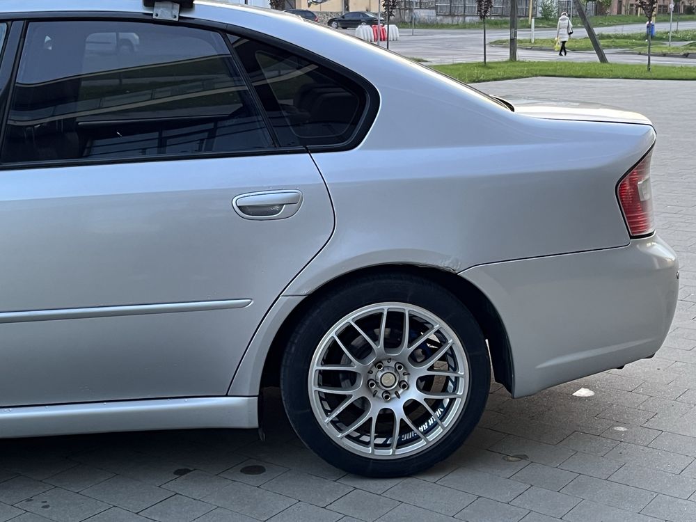 Subaru legacy 2004 два комплекта дисків