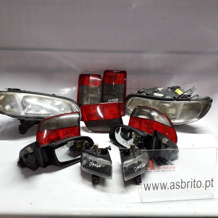 Farol farolins espelho Opel Omega B