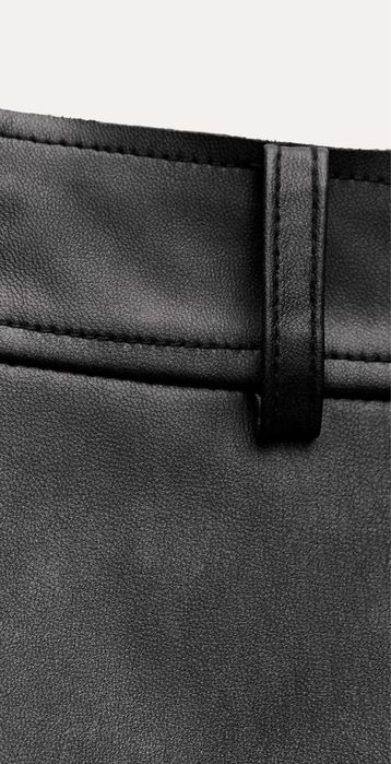 Спідниця з еко шкіри Zara