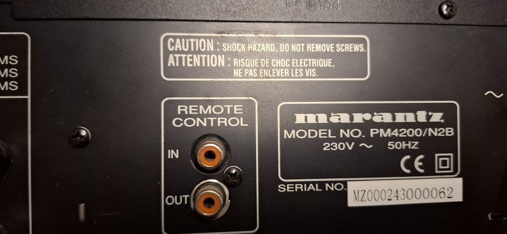 Amplificador Marantz PM-4200