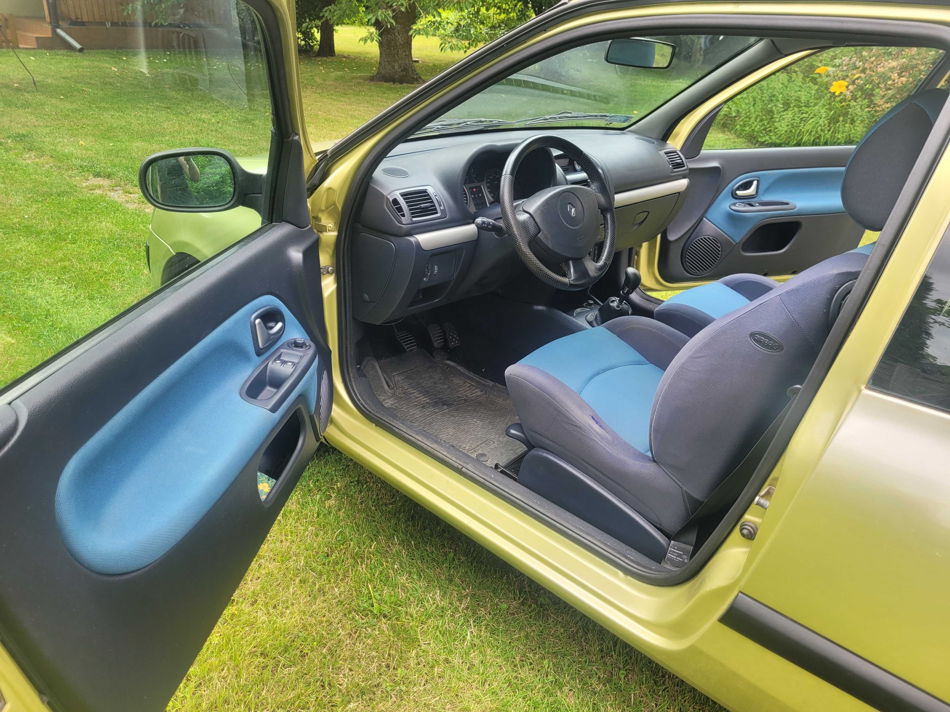 RENAULT CLIO 1,2 benzyna