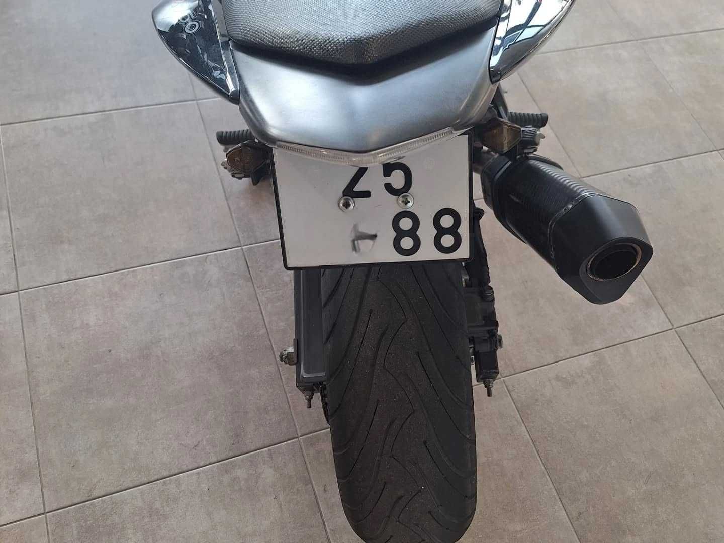 Kawasaki Z750 Escape Scorpion homologado
