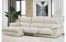Sofá como novo com chaise-longue no lado esquerdo.