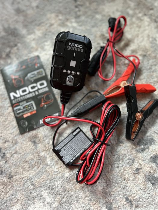 Інтелектуальний зарядний пристрій Noco Genius 1А