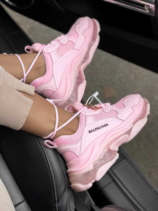 Balenciaga Triple S Pink