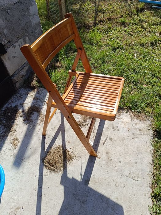 Krzesło składane drewniane