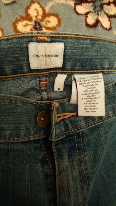 Spodnie marki Calvin Klein
