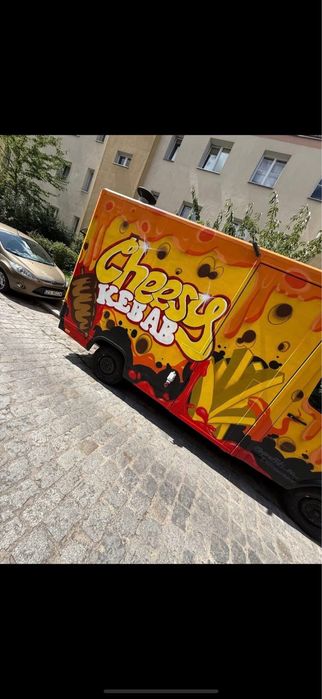 Mercedes-Benz foodtruck KEBAB z rozpoznawalną marką i know-how