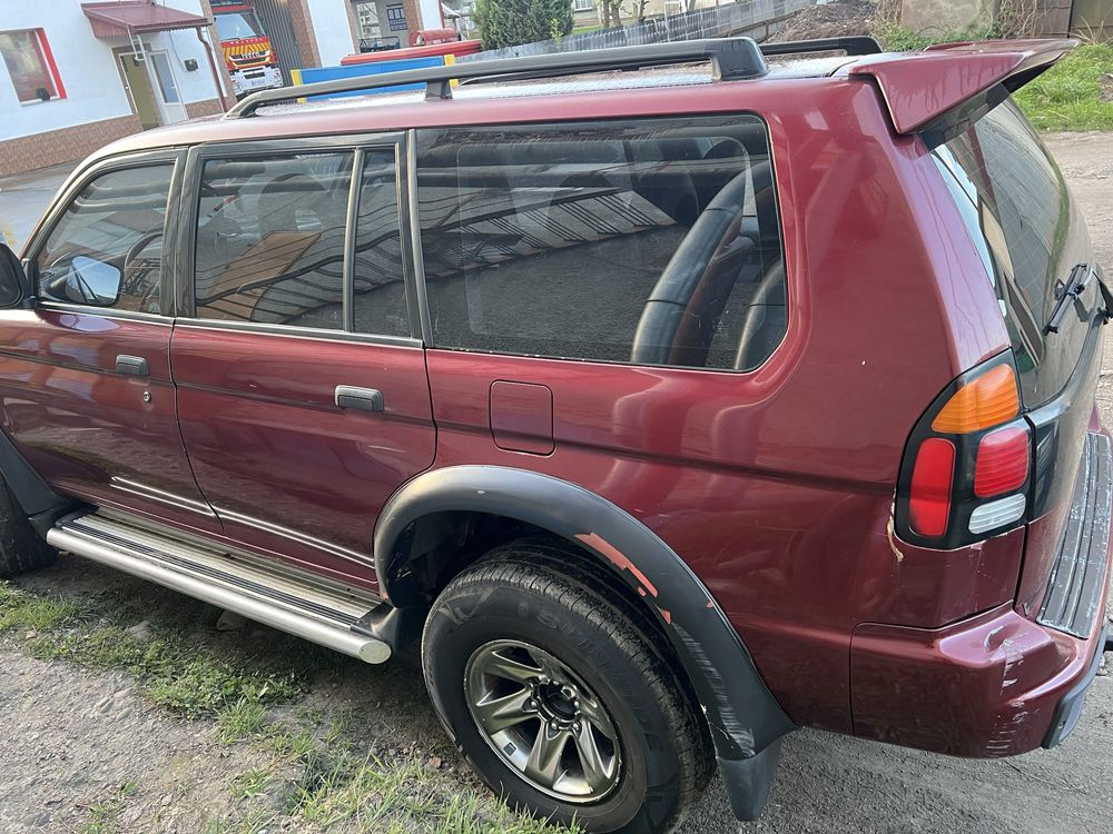 Mitsubishi Pagero sport 2.5 tdi