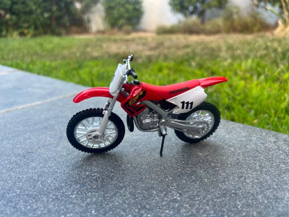 Mota miniatura Honda cr 250