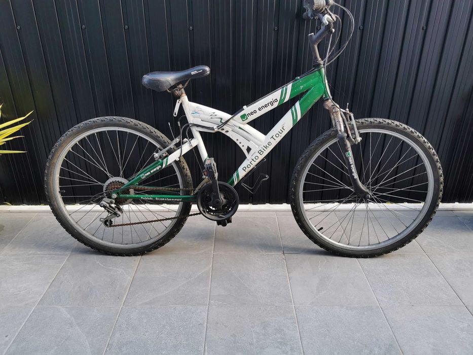 Bicicleta barata. Porto Bike Tour