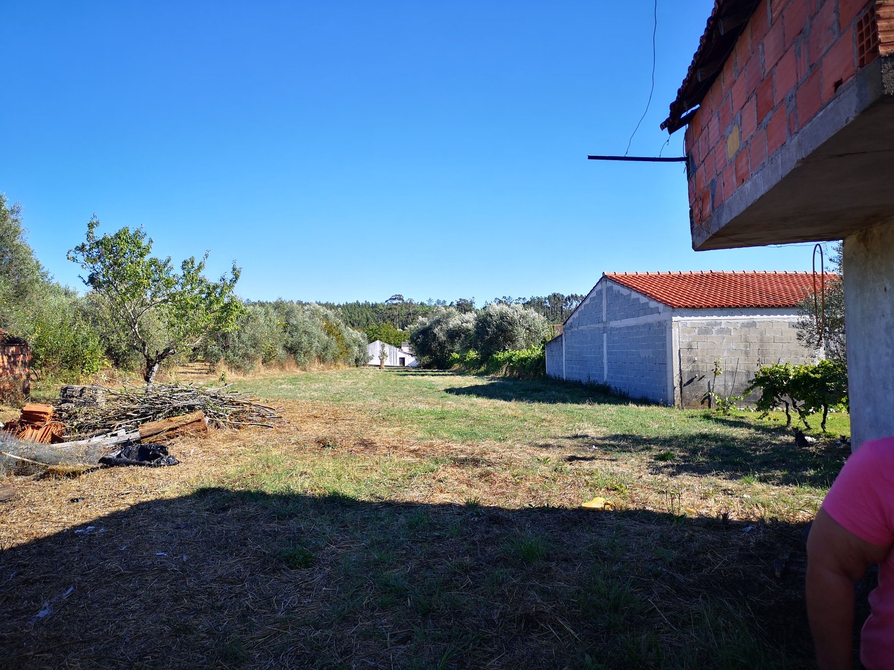 Casa com Terreno em Soure