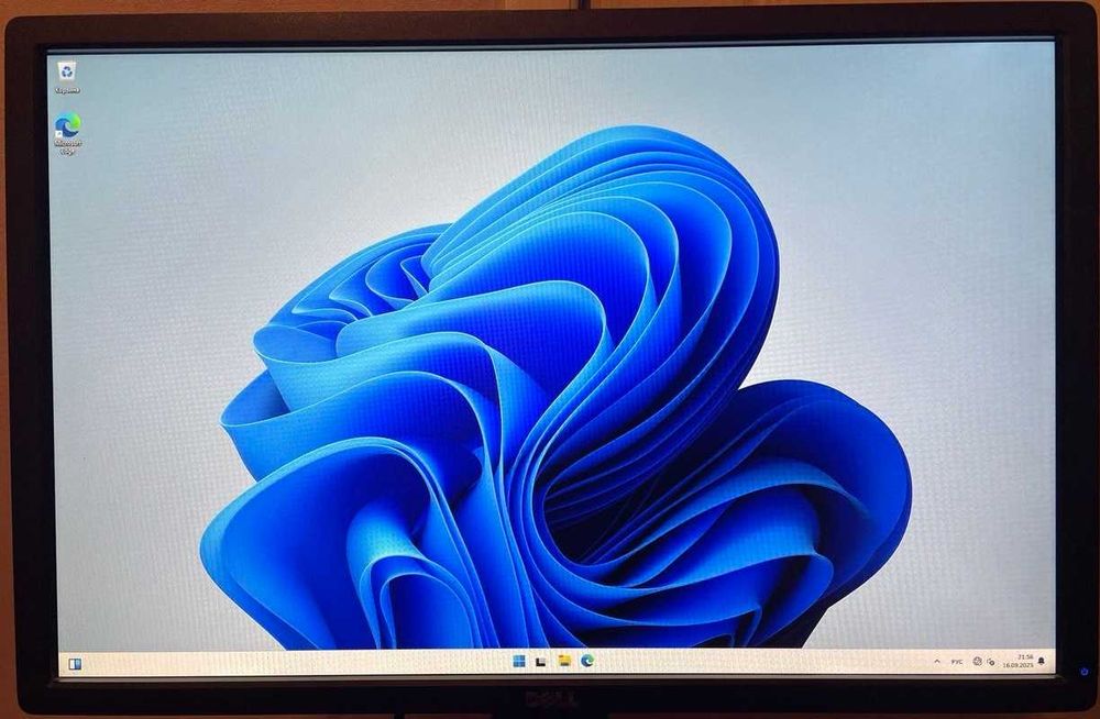 продам БУ монітор Dell UltraSharp U2412Mc / 24" (1920x1200) IPS