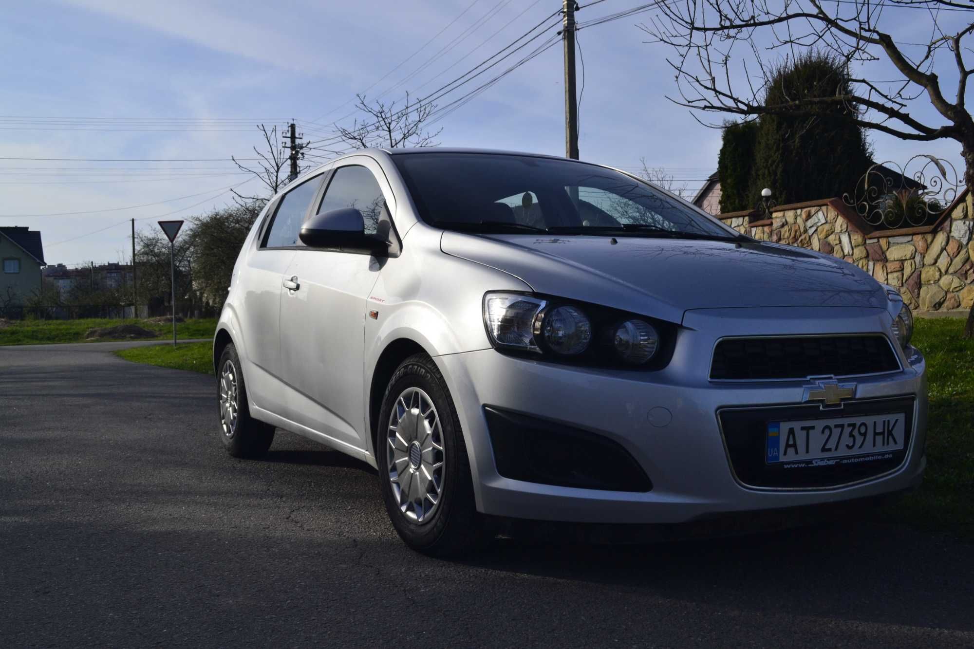 Авто Chevrolet Aveo 2011