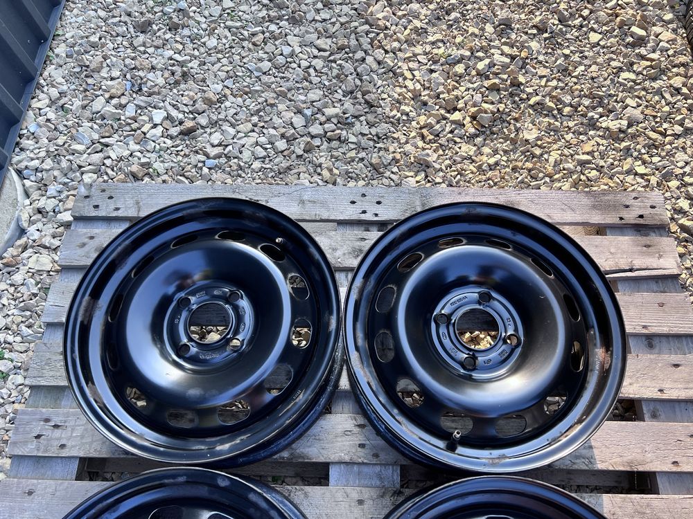 4xfelga stalowa 15" FORD (4x108 ET45) z czujnikami TPMS