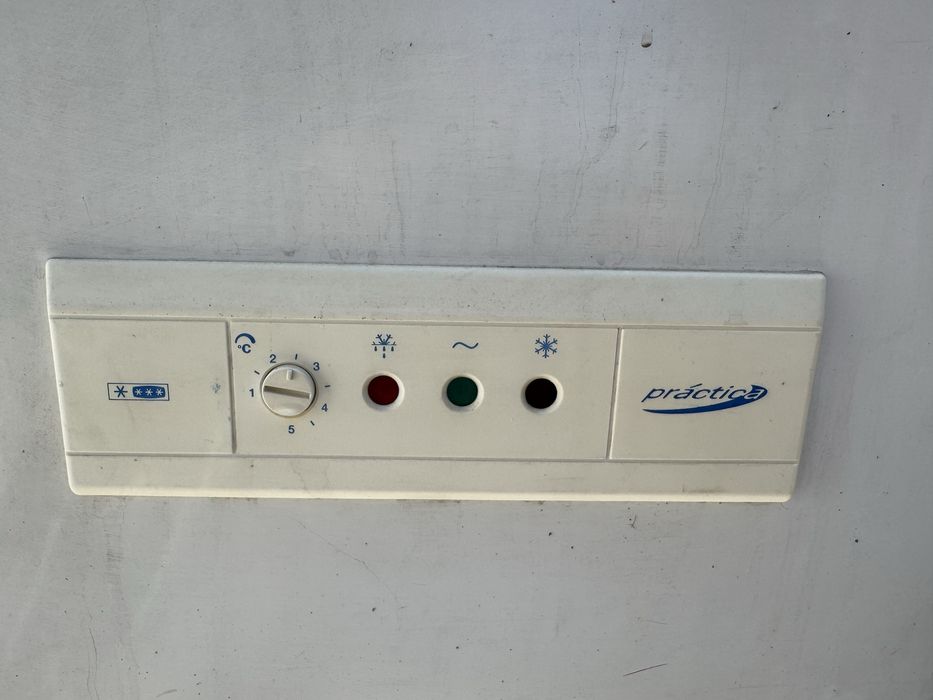 Arca congeladora a funcionar bem