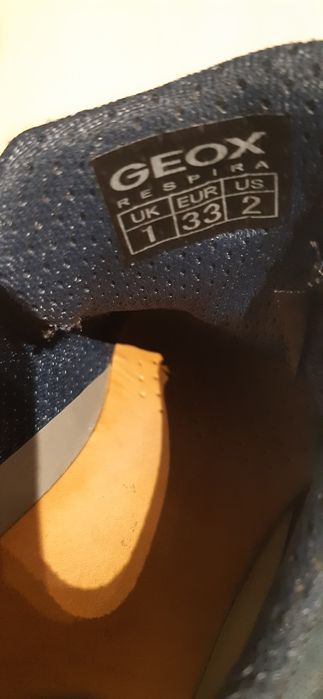 Geox Azuis - Tamanho 33