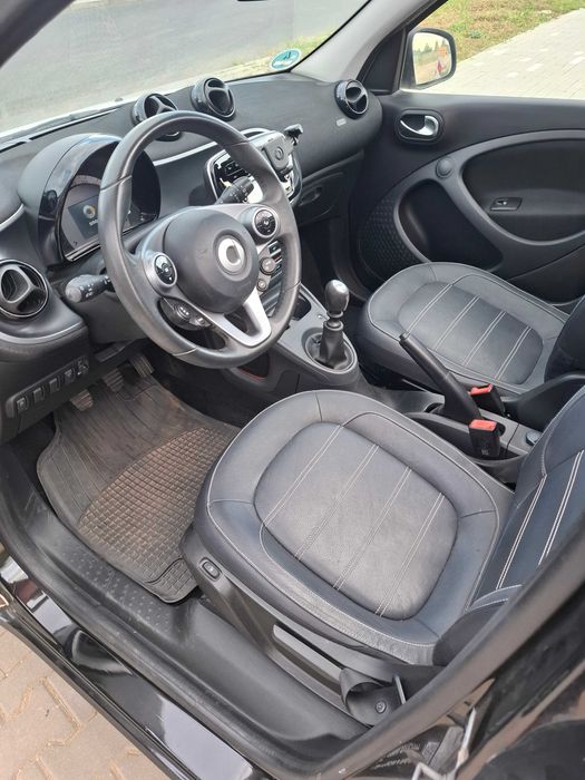 Smart 453 benzyna  2017 piekny cabrio