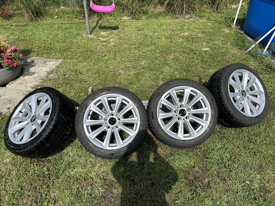 Felgi z zimowymi oponami 225/45/R17 rozstaw śrub 5/120