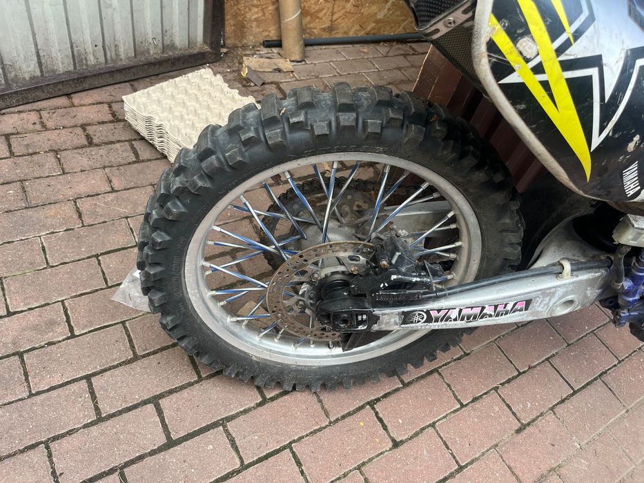 YAMAHA 250 cross