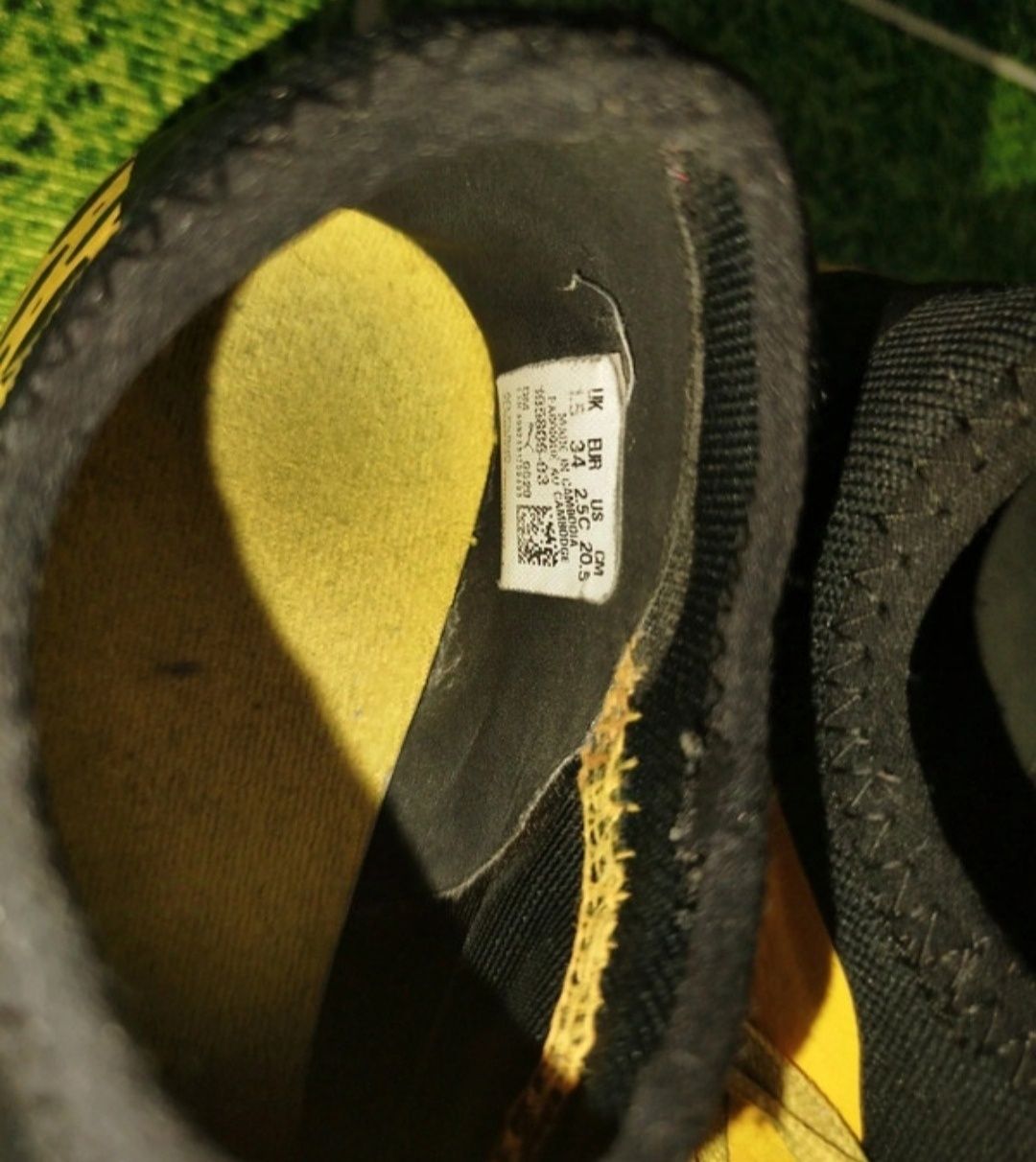 Korki piłkarskie puma rozmiar 34