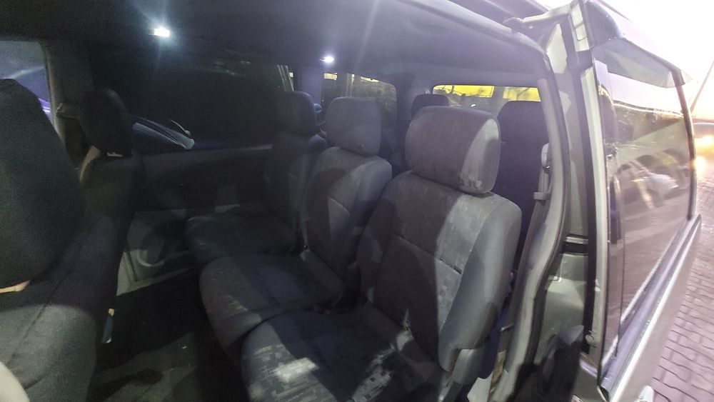 Продам Toyota previa 2.0d. 2001г.в.