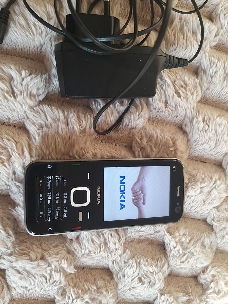 Легендарний GSM/UMTS-смартфон Nokia N78 (10 57)