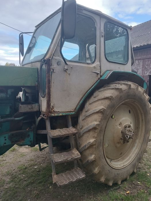 Продам трактор Юмз