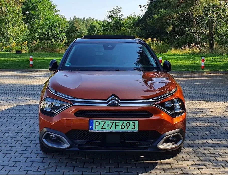 Citroën C4 Shine+Panorama+Kam 360+3F-11kW+Podgrz. kier i szyba+pak.autonomii