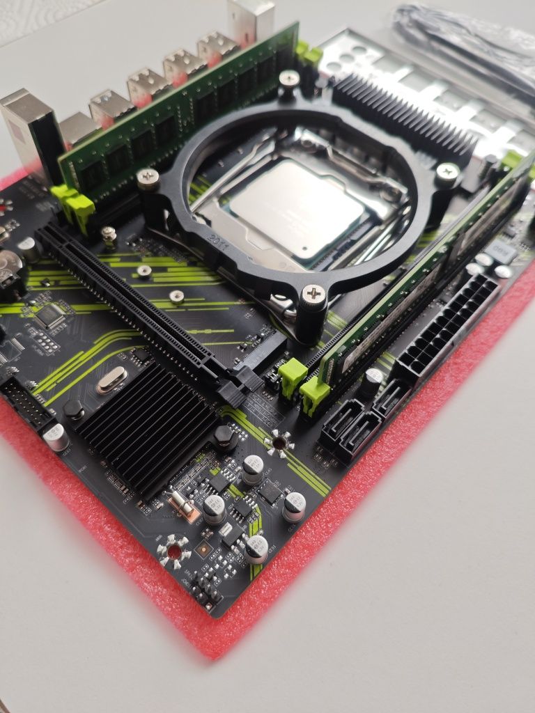 Zestaw - płyta główna Machinist X99, Xeon E5-2667V3, RAM 2x8GB DDR4