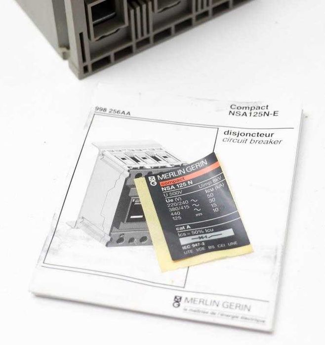 Disjuntor - MERLIN GERIN NSA 125N Compact