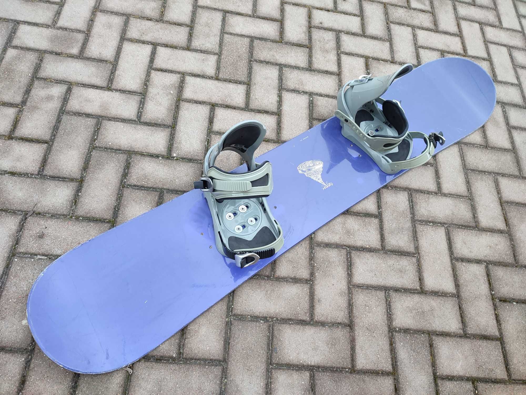 Deska snowboardowa 155 Mboo + wiązania Snowboard 155