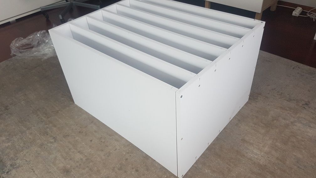 Rack system dla węża gekona lub innego pupila
